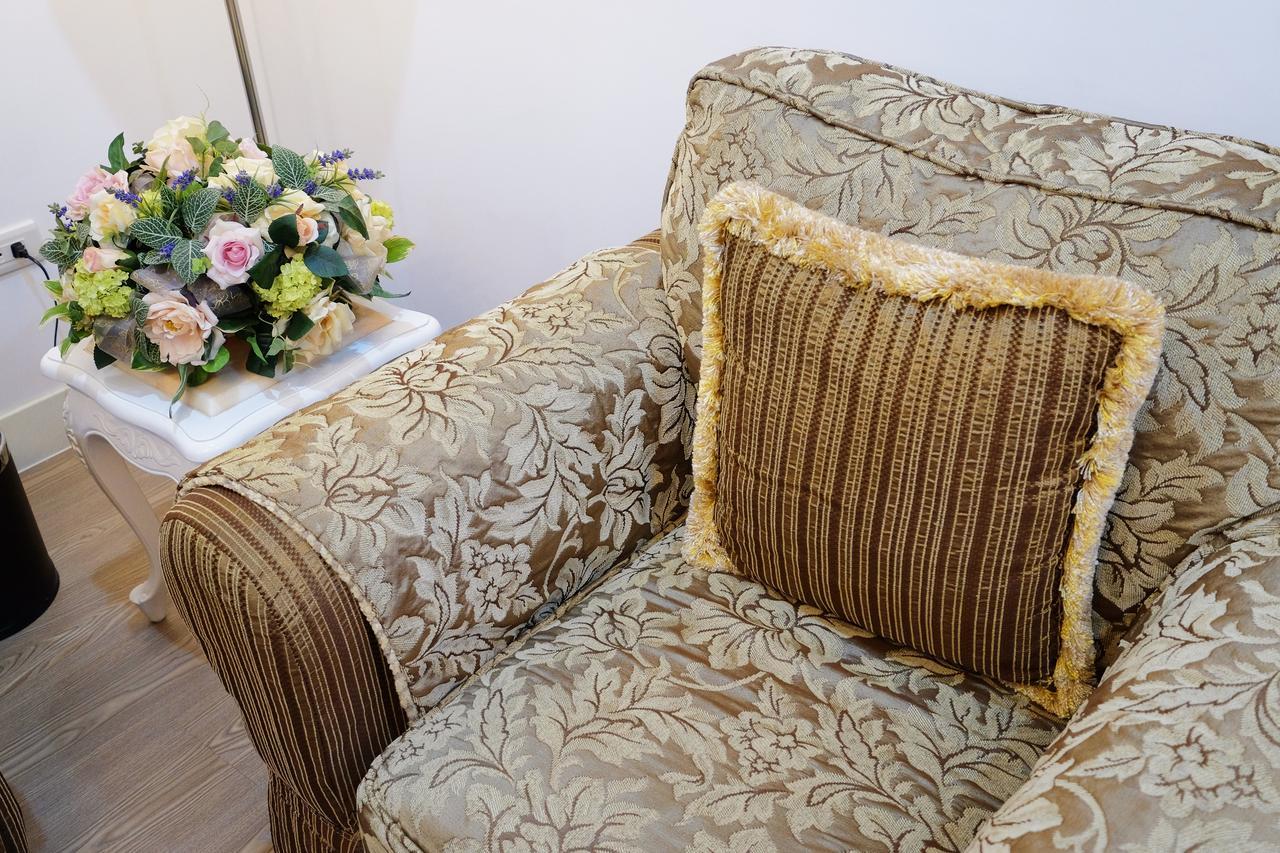 Dynasty Hotel Тайнан Екстериор снимка